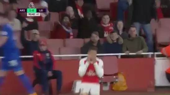 WATCH: Alexis Sanchez With The Worst Dive In Premier League History