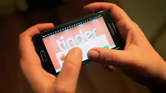 Tinder Is Rolling Out Blue Ticks To Prevent You Getting Catfished