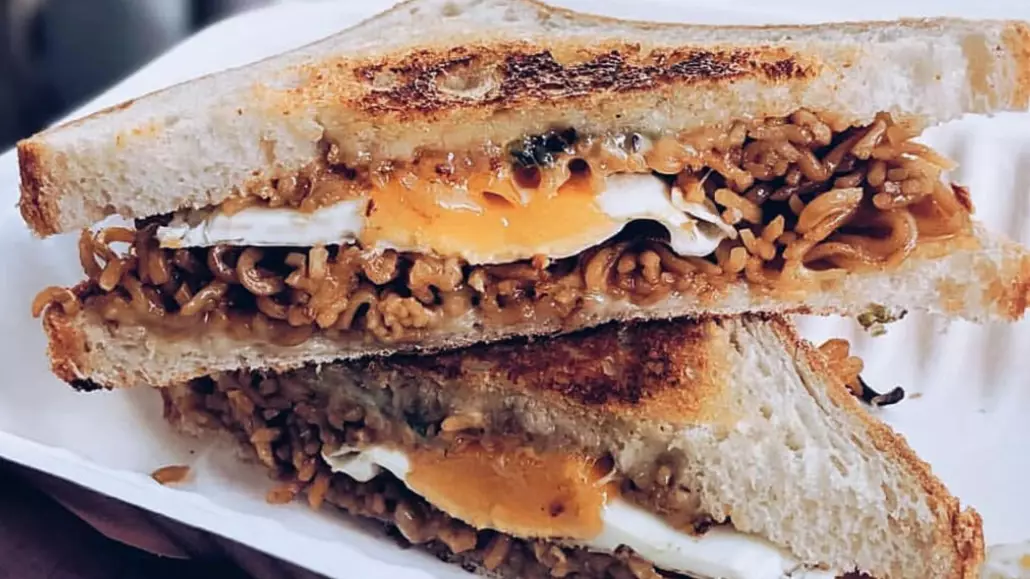 Cafe's Mie Goreng Sandwich Is Rated One Of The Best In Sydney