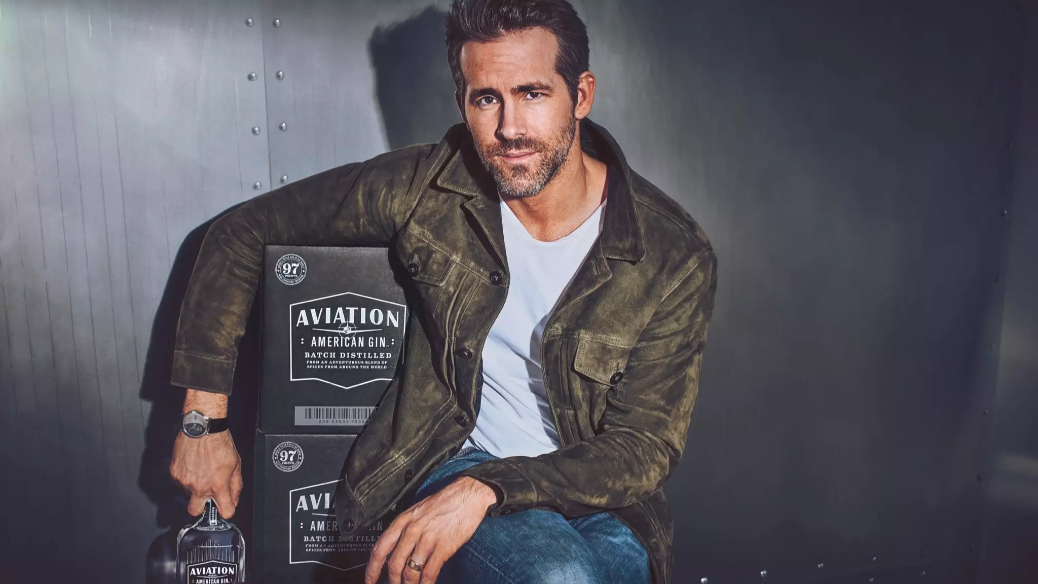 Fans Of 'Deadpool' And Booze, Rejoice: You Can Now Buy Ryan Reynolds Gin