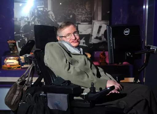 Stephen Hawking Issues Warning About Humanity And This Will Make You Think