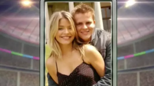 Holly Willoughby Embarrassed After Jake Humphrey Reveals They Used To 'Share A Bed'