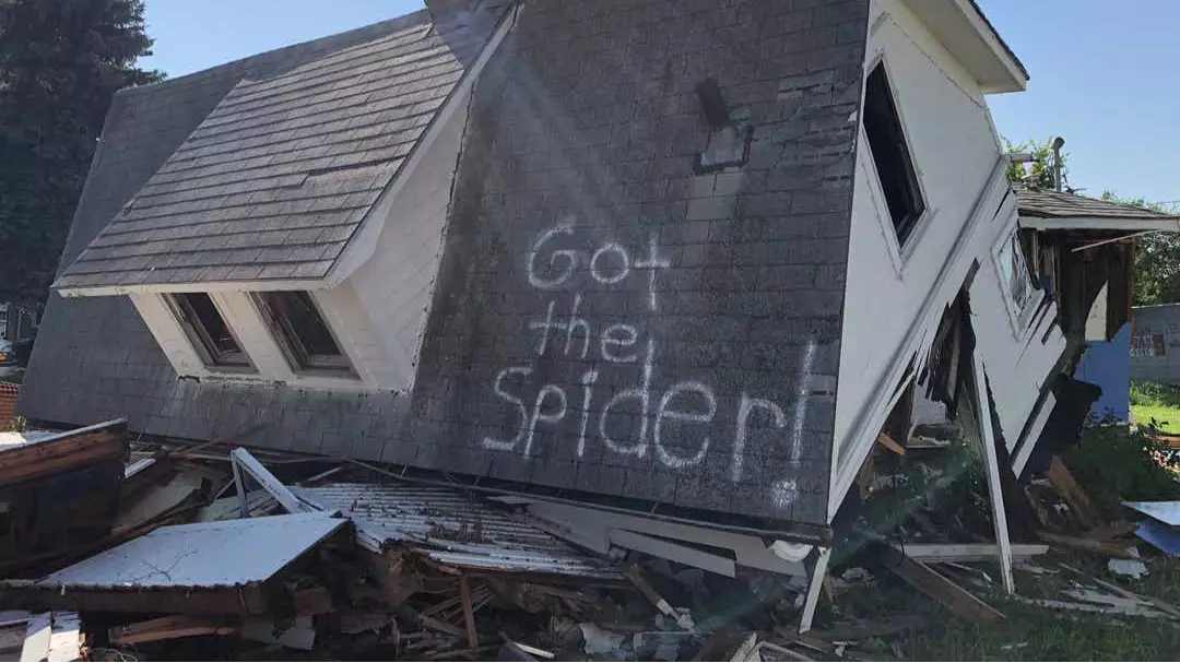 Couple Spray Hilarious Message On Their House After It Was Torn Down