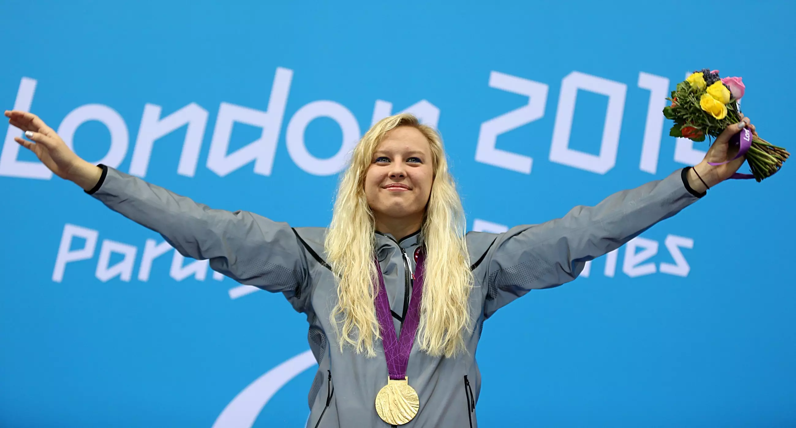 Jessica Long celebrating her Women's 200m Ind. Medley win at the 2012 Paralympics.
