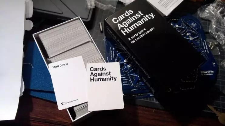 There's A Cards Against Humanity Speed Dating Event In The UK