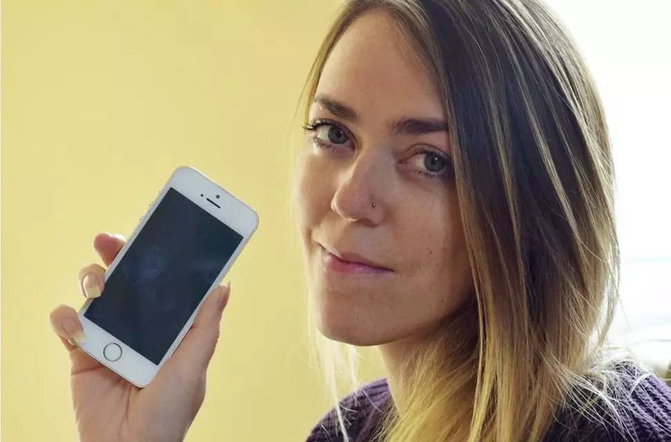 Woman Turns On Her Phone Only To Discover It's Full Of Celeb's Contact Details