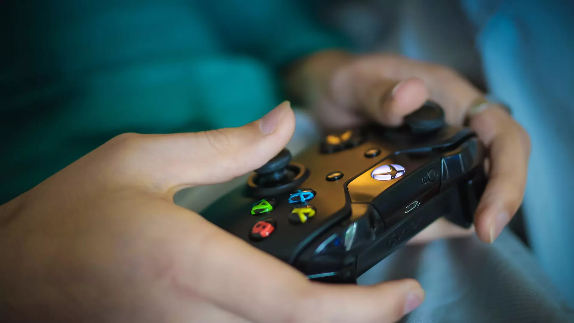 ‘Offensive’ Language On Xbox Live Could Lead To Ban