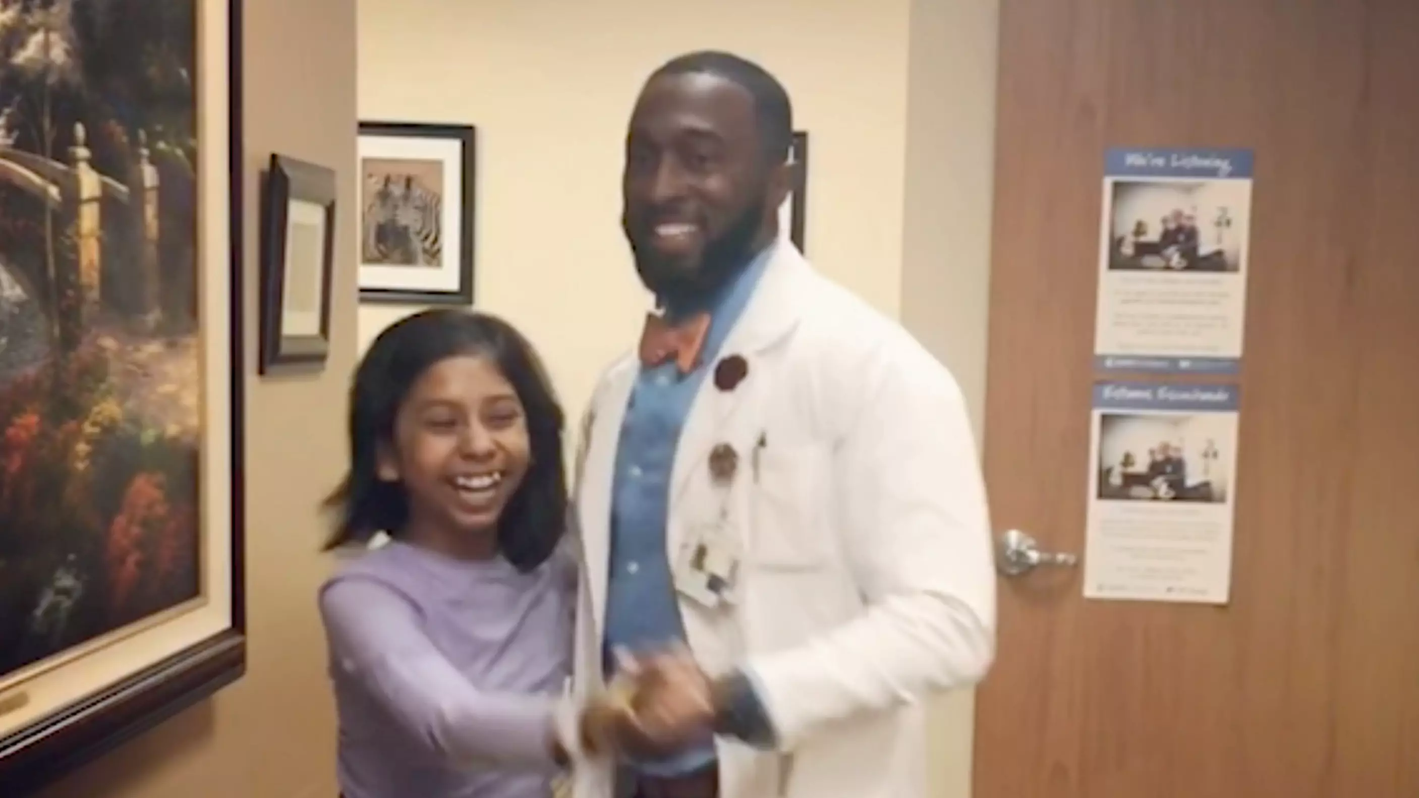 Amazing Doctor Makes Ill Children Smile By Dancing With Them On The Ward