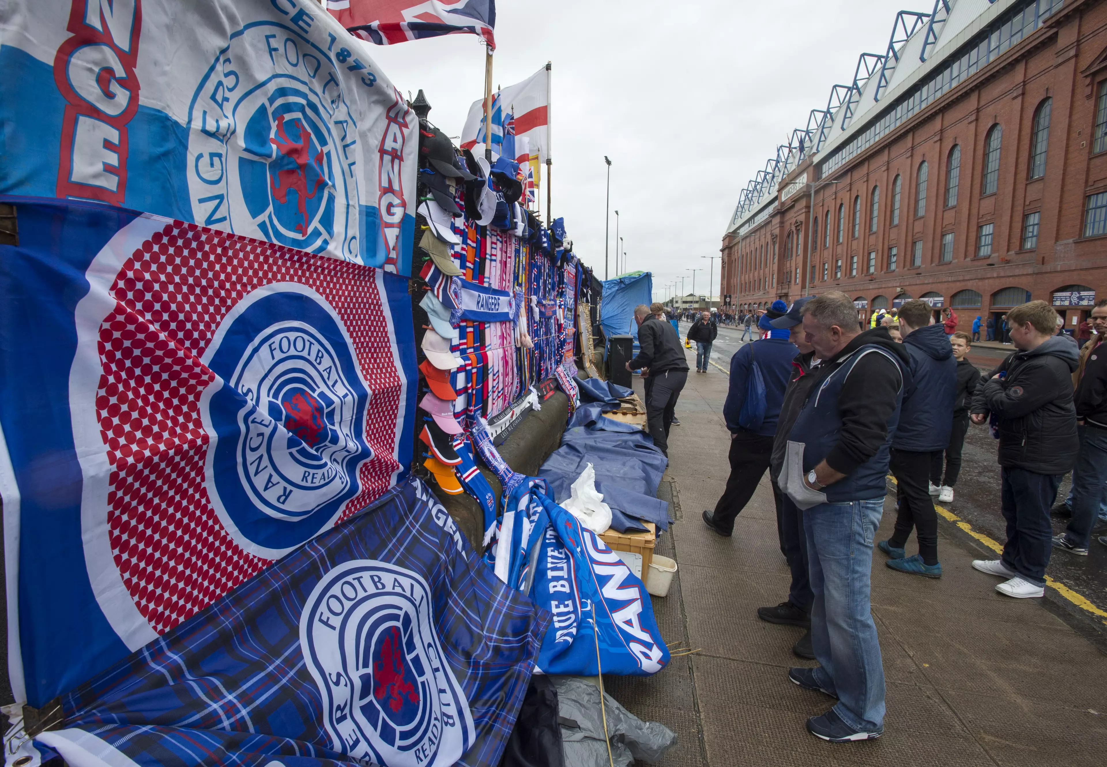 One Dead And 18 Hospitalised After Glasgow Rangers Fans Bus Crash