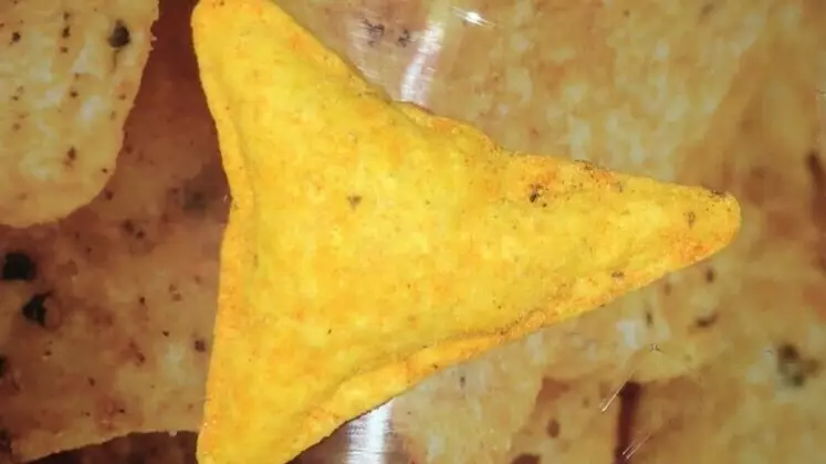 Aussie Teen Auctions Inflated Dorito Chip And Attracts More Than $20,000 In Bids 