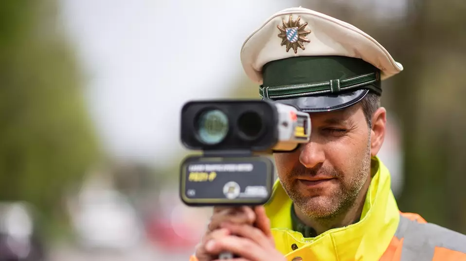 New Zealand Police Reveal ‘Simple Trick’ To Avoid Getting A Speeding Fine