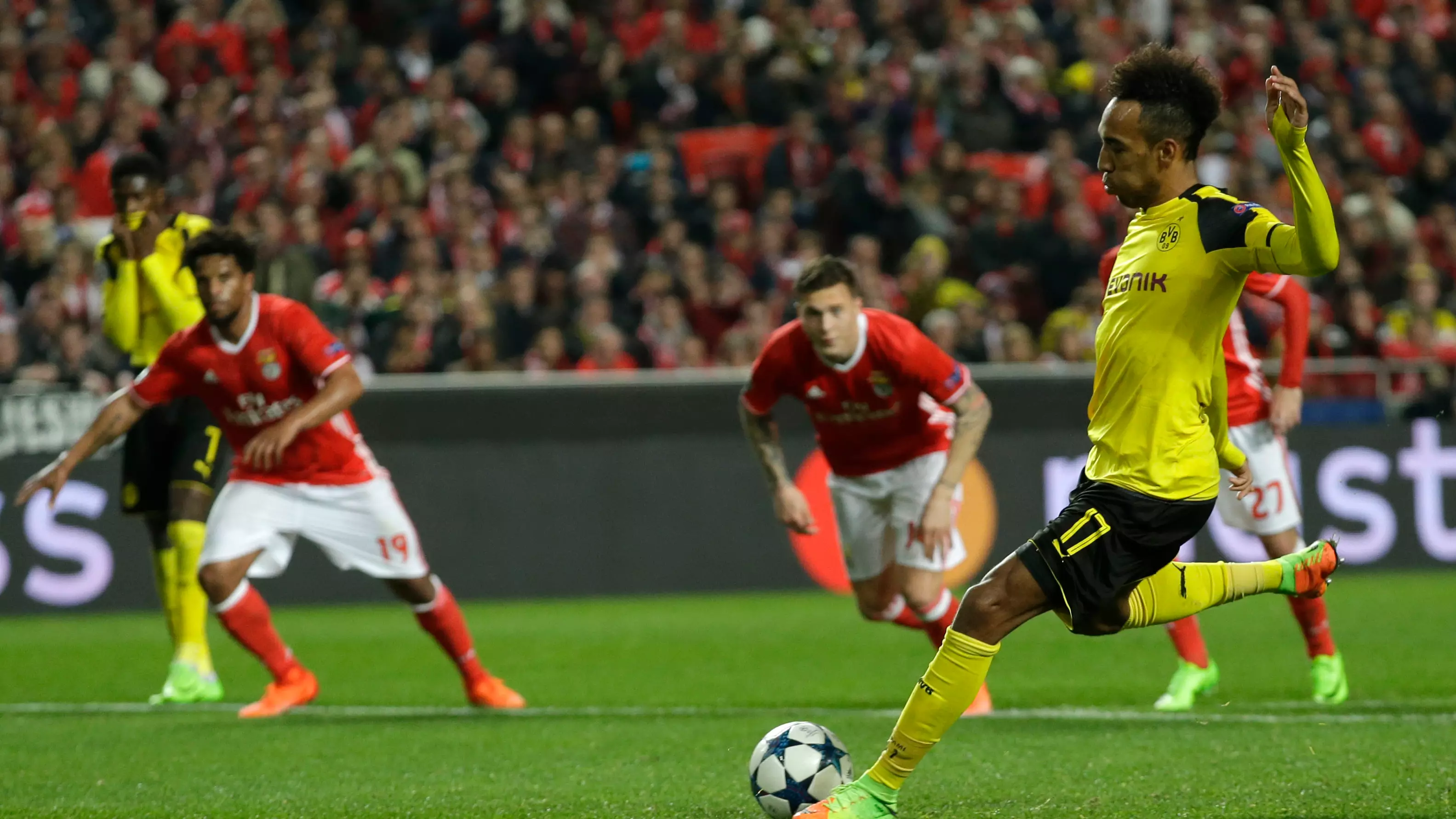 Pierre-Emerick Aubameyang Had An Absolute Nightmare For Dortmund Tonight