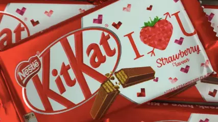 You Can Now Buy KitKat Strawberry Chocolate Bars In The UK