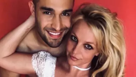 Framing Britney Spears: Singer's Boyfriend Sam Asghari Calls Her Father ‘A Total D*ck’