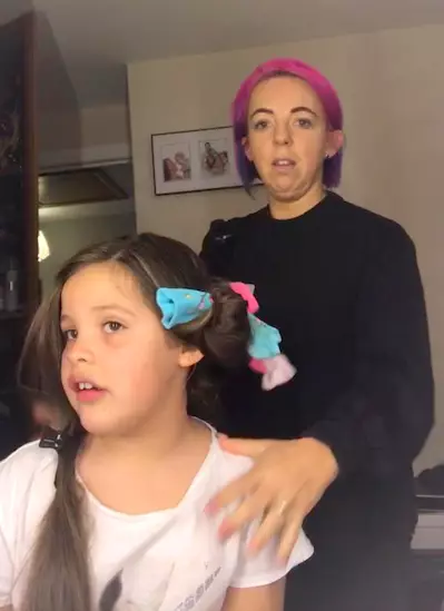 The hairdresser filmed a demonstration (