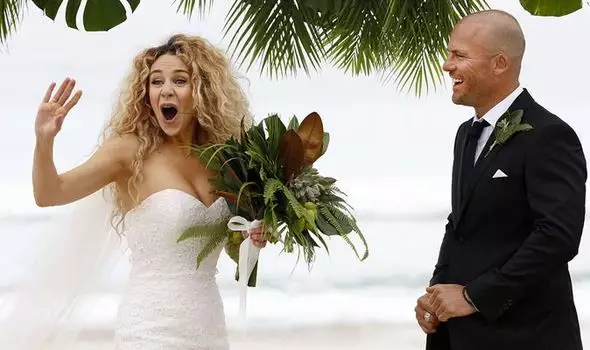 Heidi and Mike tying the knot on Married At First Sight Australia (