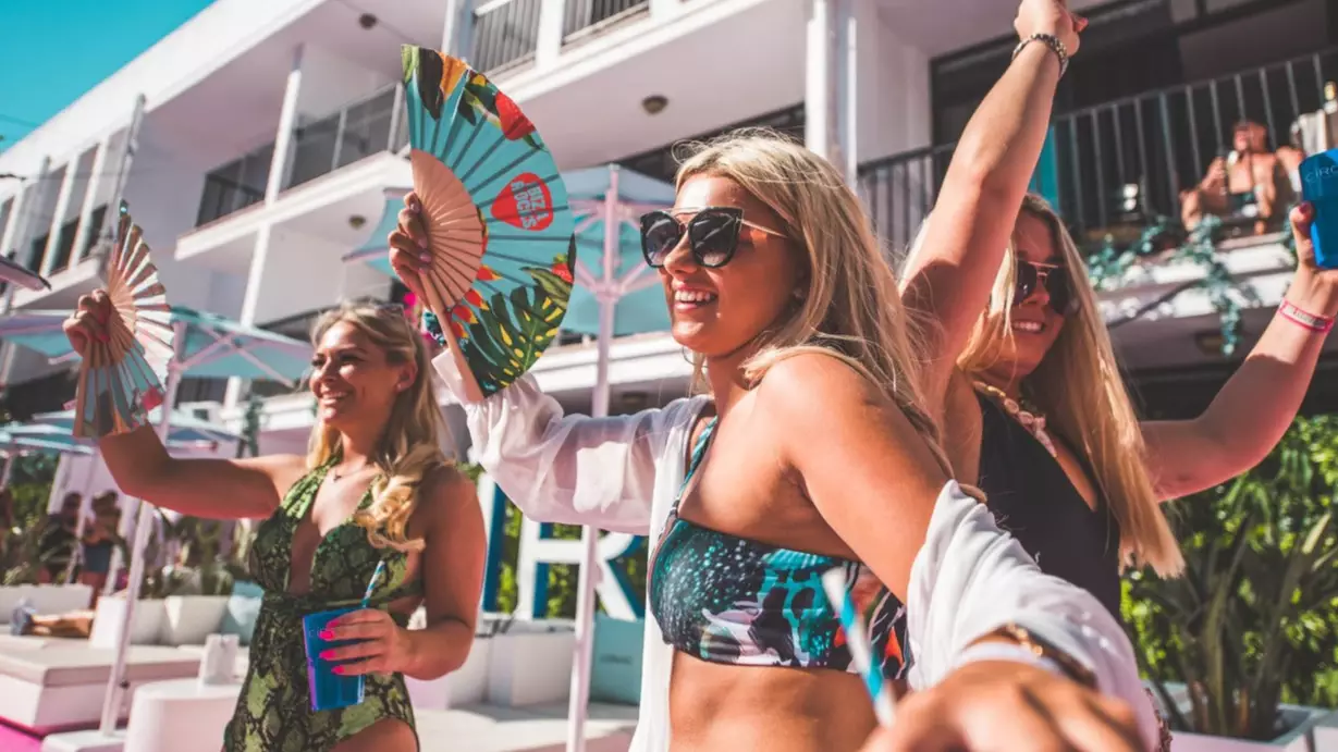 Iconic Party Venues ​Ibiza Rocks And O Beach To Reopen On 1 July