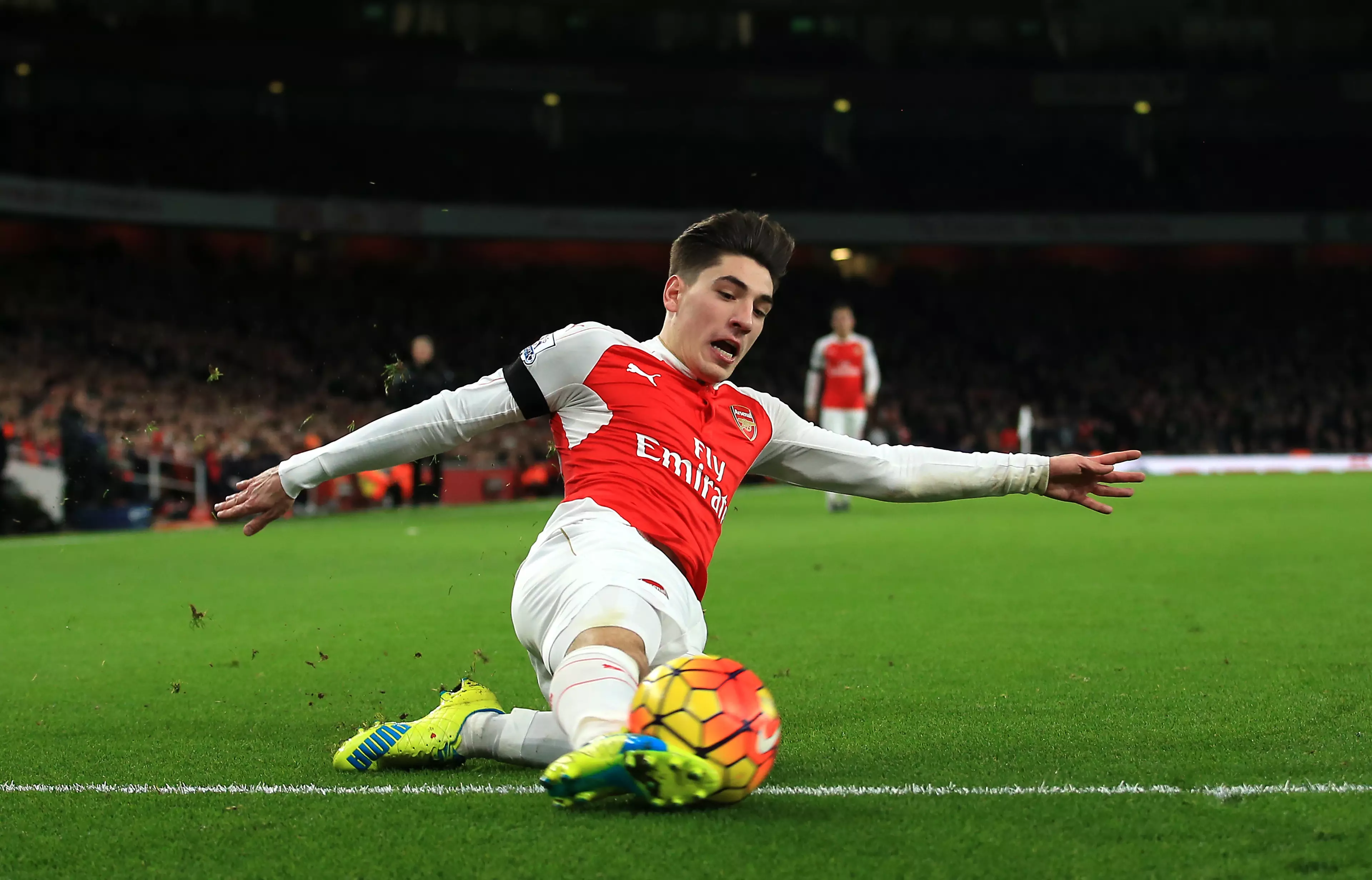 Hector Bellerin 'Considering' Move To Premier League Club