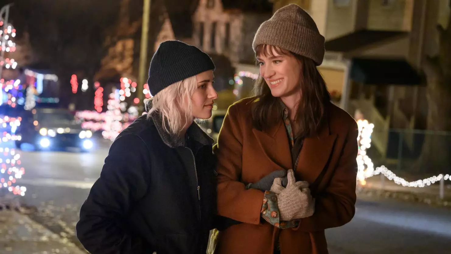 Trailer Drops For Kristen Stewart's Lesbian Christmas Rom-Com 'Happiest Season' 