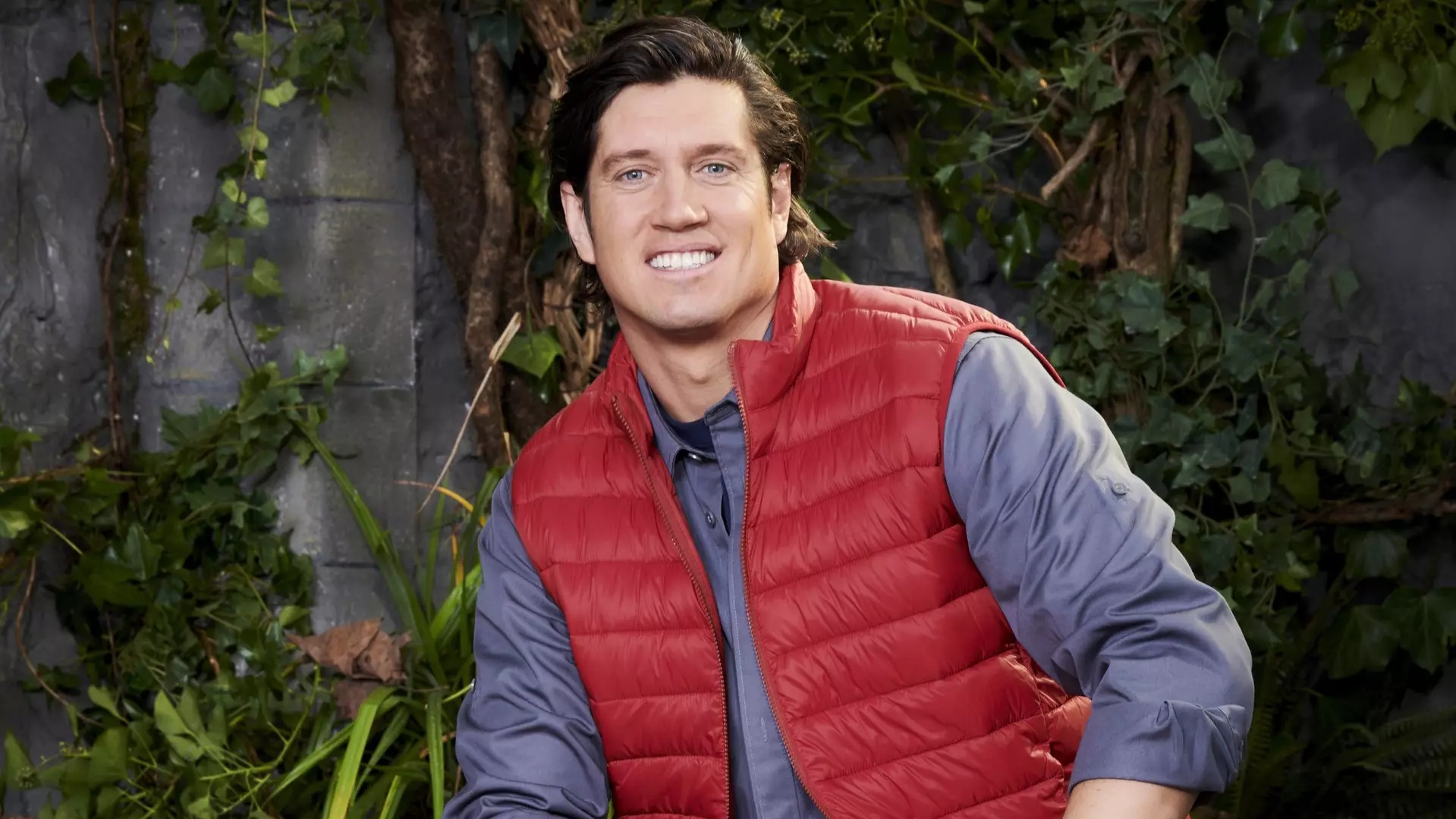 I'm A Celebrity's Vernon Kay Is Sending Cryptic Messages To Tess Daly And Kids On Air
