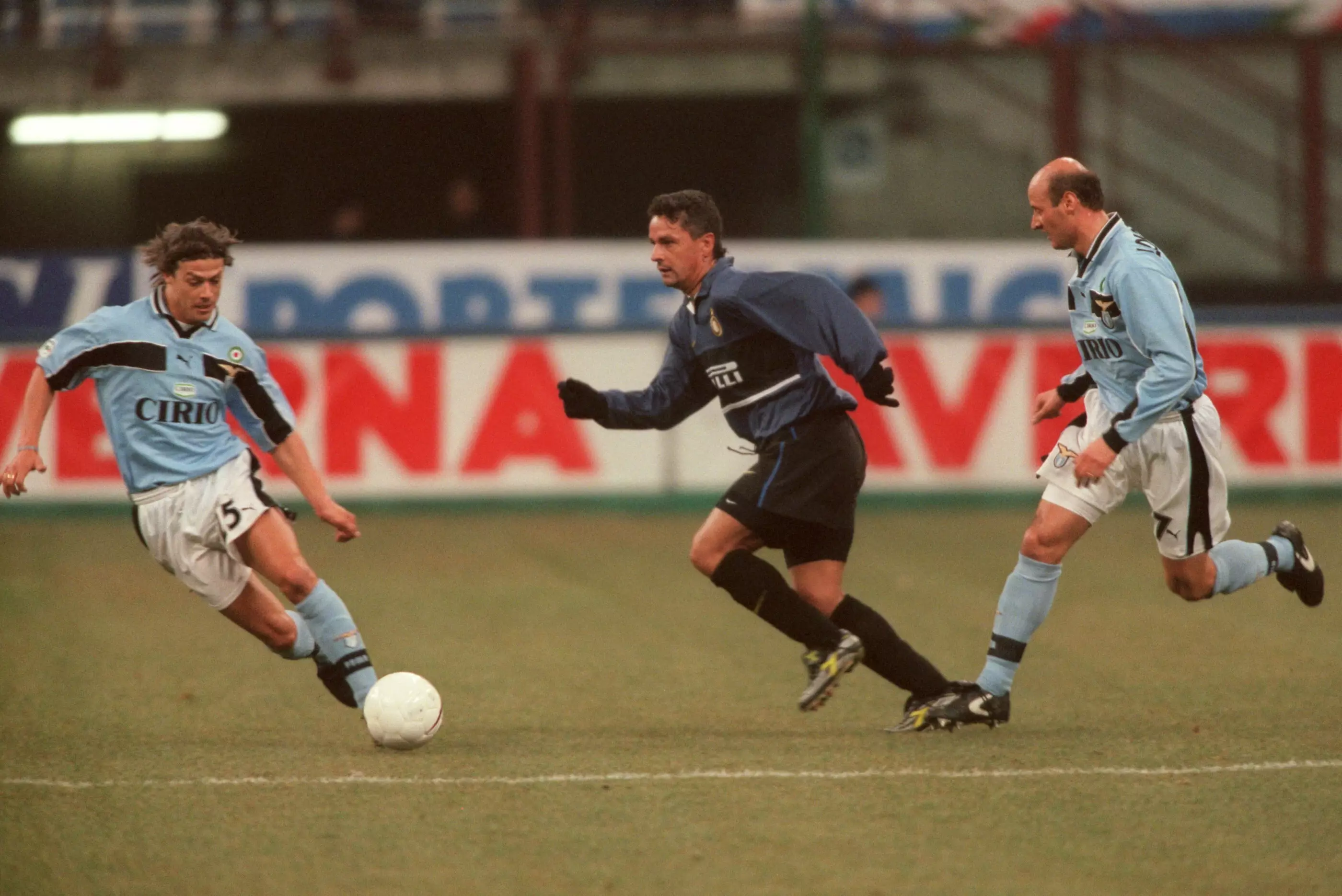 Roberto Baggio, another icon of 1990's Serie A, also put on Inter's famous blue and black. Image: PA Images