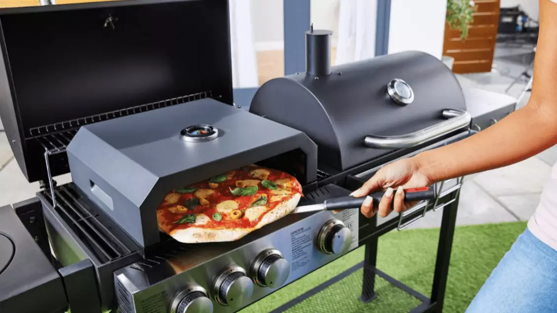 Aldi Is Bringing Back Its £40 Barbecue Pizza Ovens 