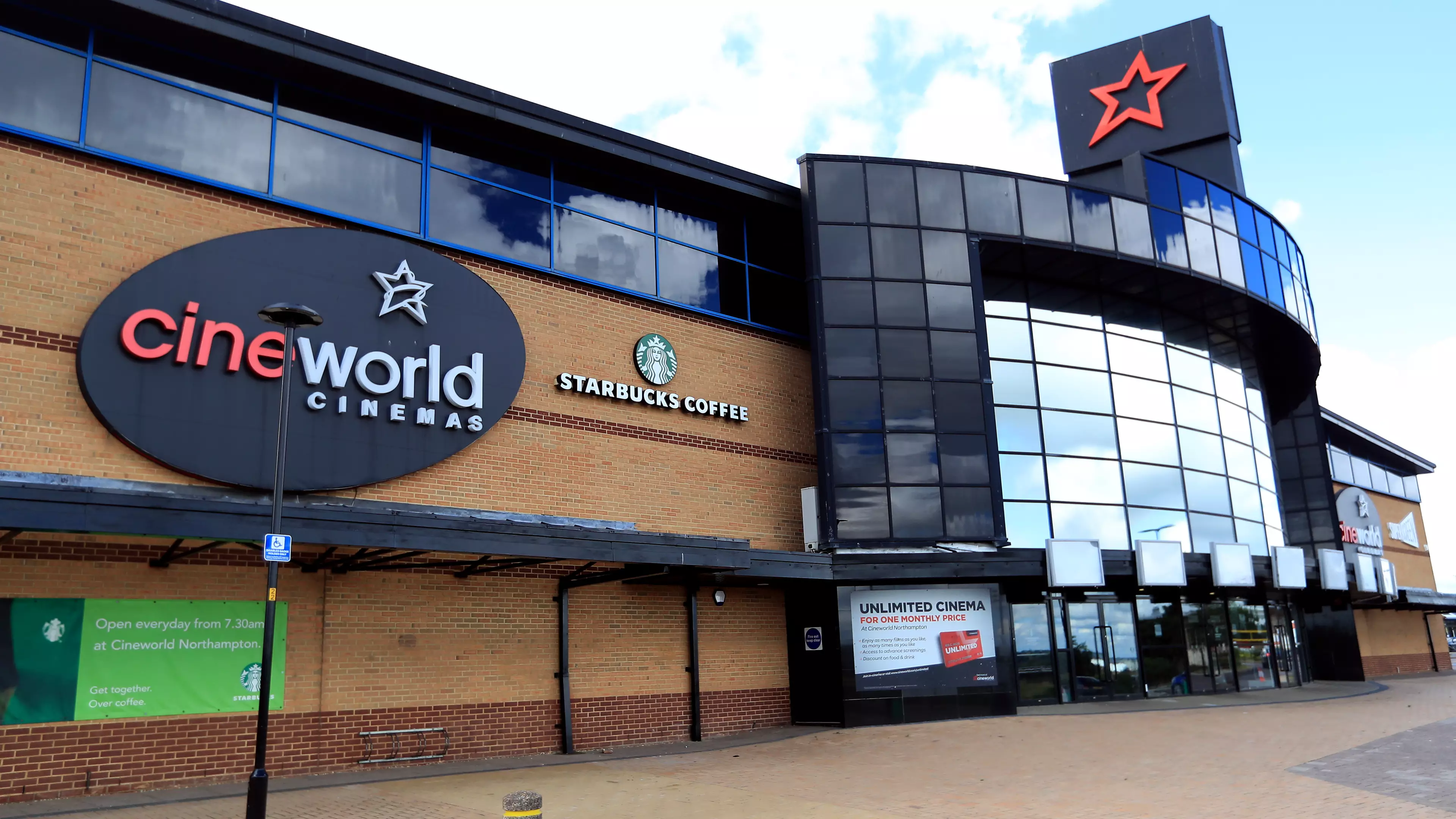 Cineworld Confirms Plans To Reopen Cinemas In May