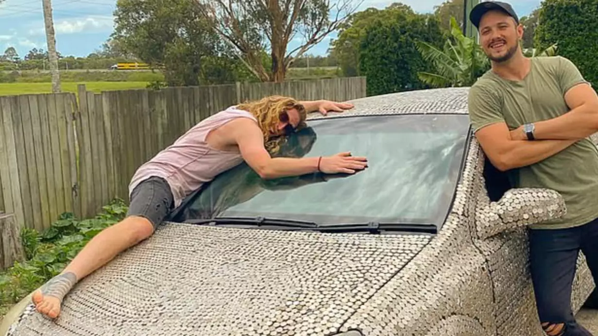 Two Queensland Blokes Cover Their Holden Astra In 40,000 Five-Cent Coins