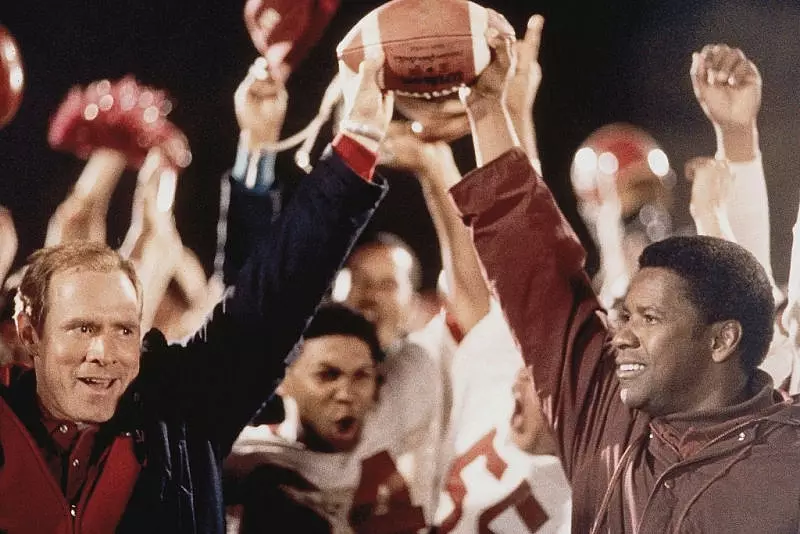 Our Top 10 American Football Films To Get In The Super Bowl Mood