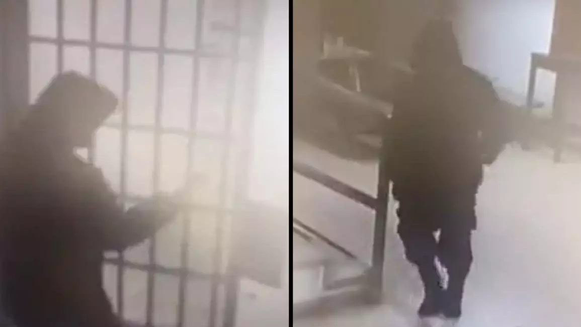 Dramatic CCTV Footage Shows Colombian Drug Lord Escaping High-Security Prison