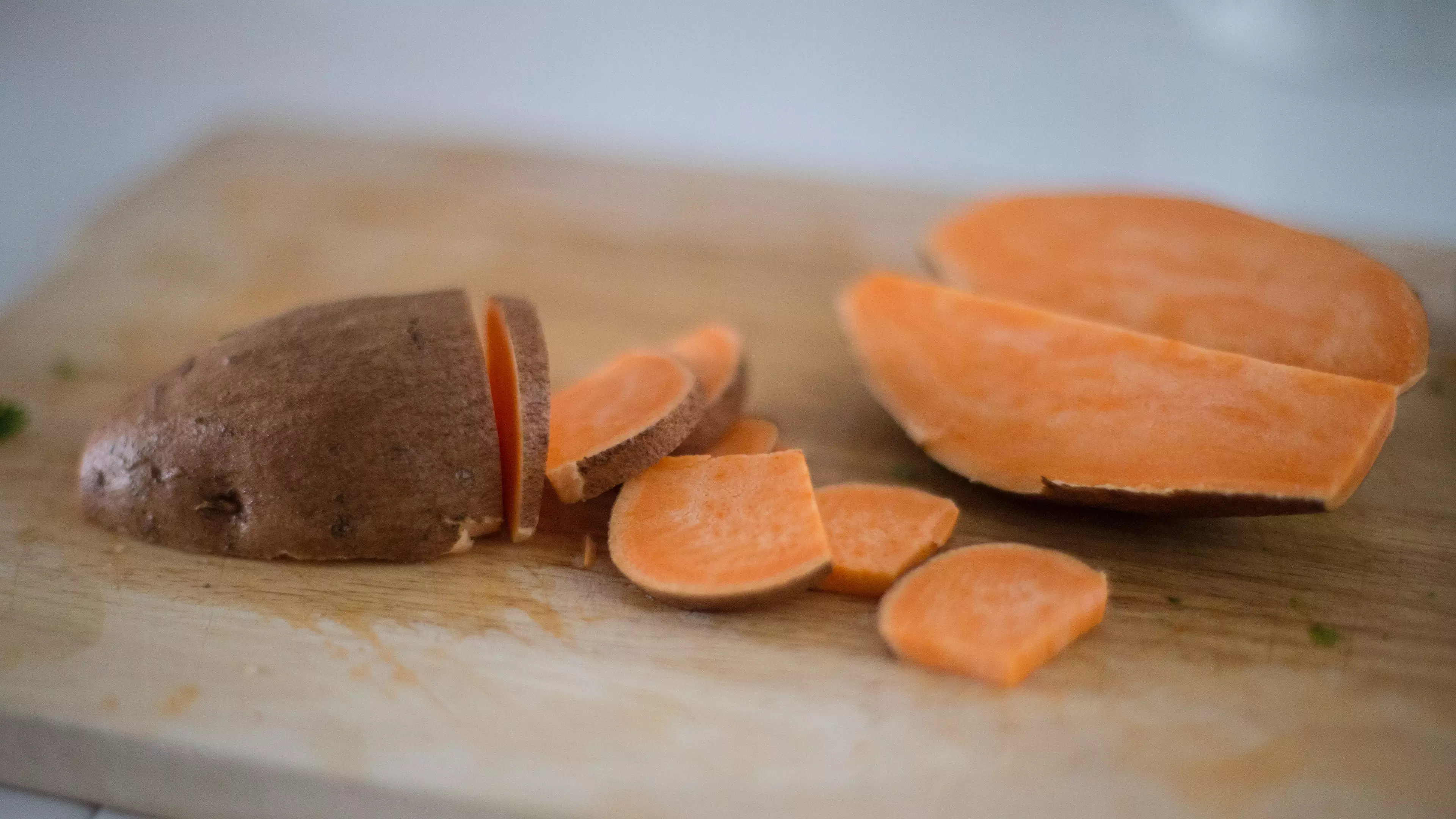 Sweet potato contains vitamin B6, which helps sleep-inducing hormone melatonin.