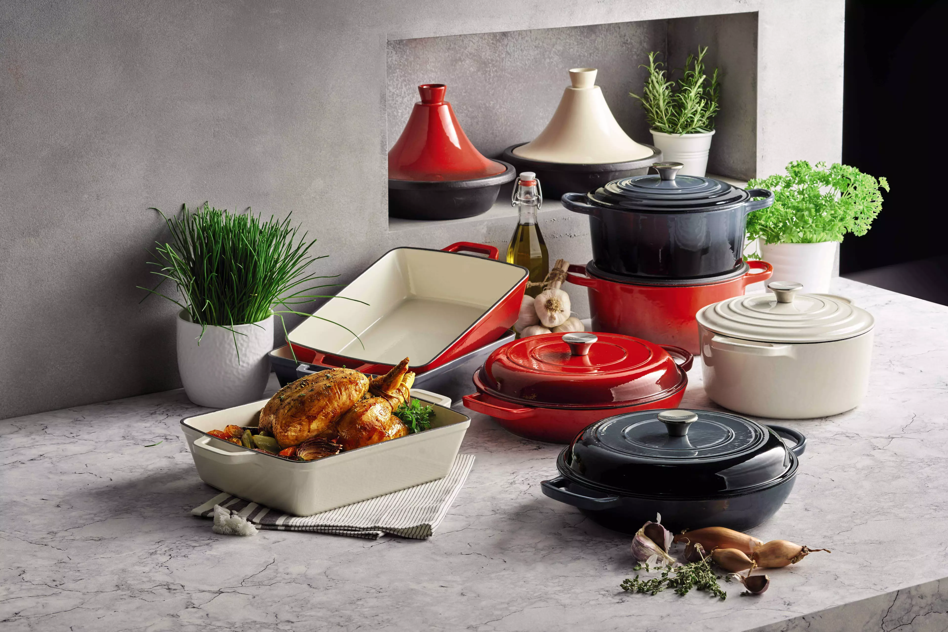 ALDI Has Released A Cookware Range That Is Going To Fulfil All Your Le Creuset Fantasies 