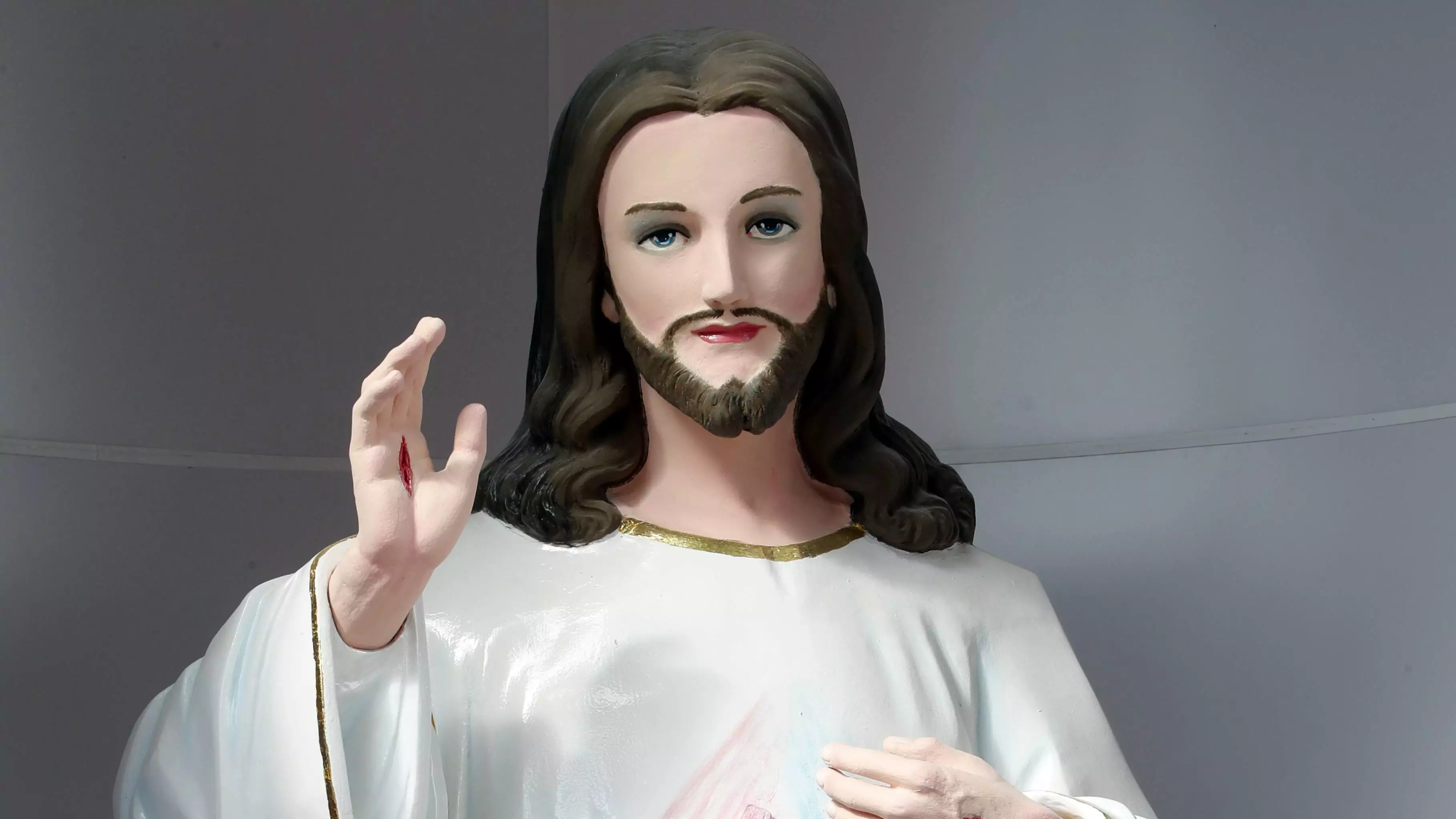 Statue Of Jesus Christ Found Beheaded In US Church 