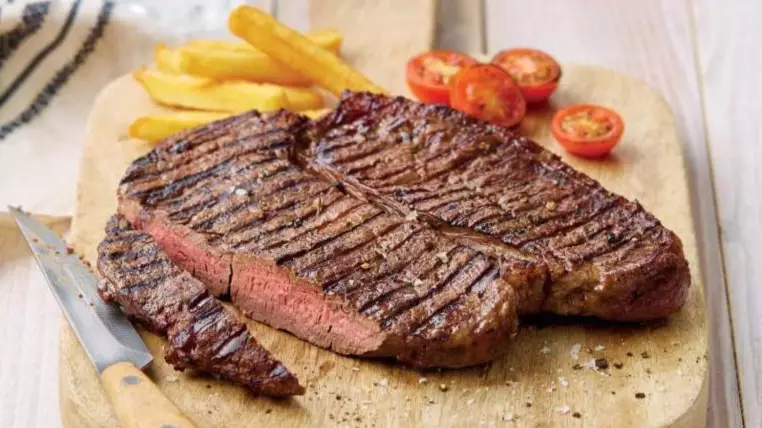 Aldi’s Bringing Back The ‘Big Daddy’ Steak And It’s Only A Fiver 