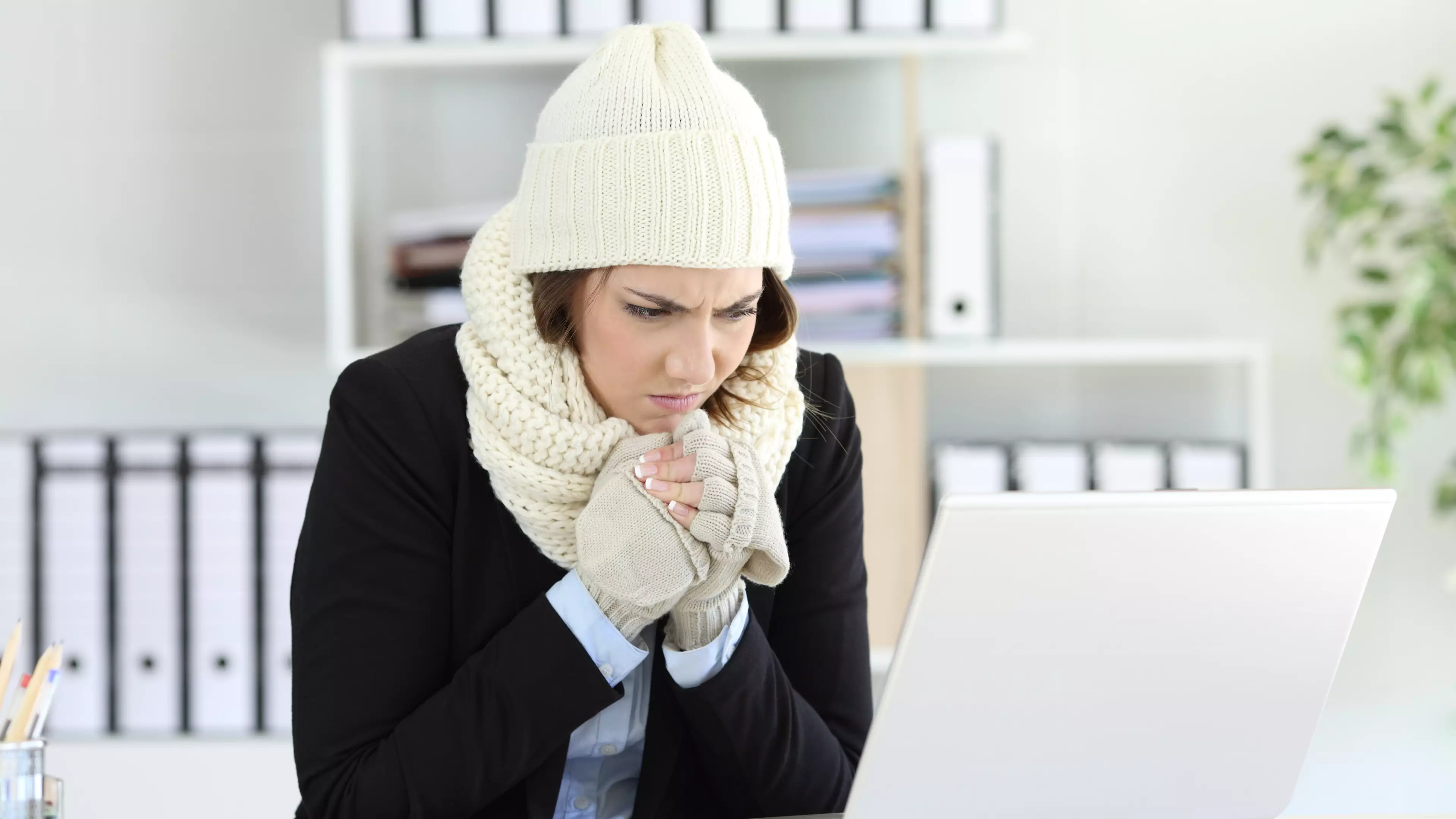 Science Proves Women Perform Worse In Chilly Work Environments