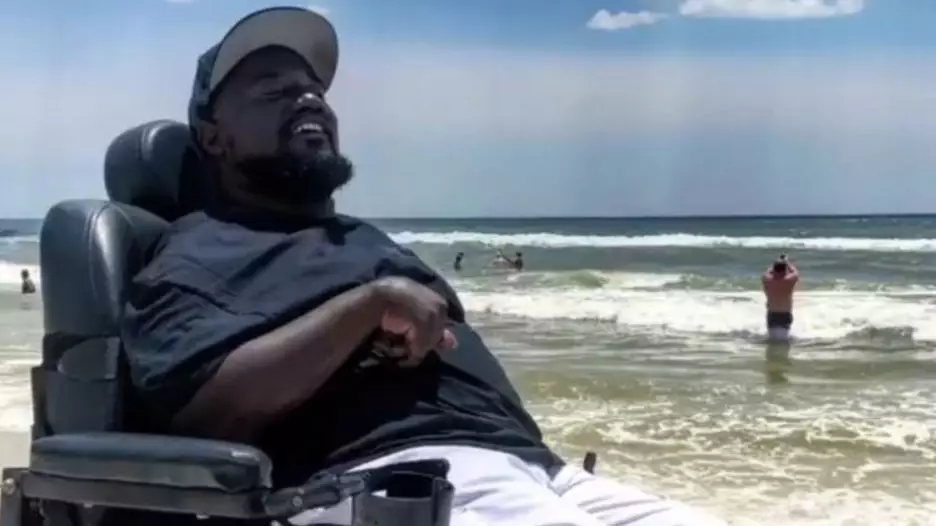Friend Surprises Wheelchair-Bound Man With Trip To See The Sea For First Time Ever