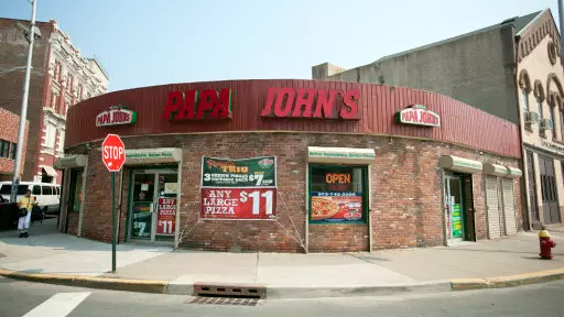 This Is Why There Is A Pepper Inside Every Papa John's Pizza Box