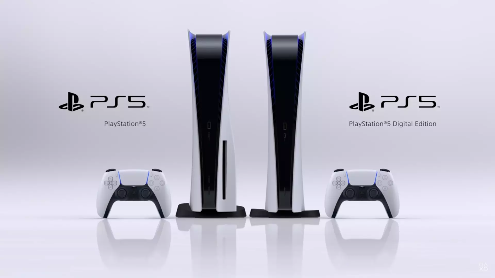 The two editions of the PlayStation 5 /