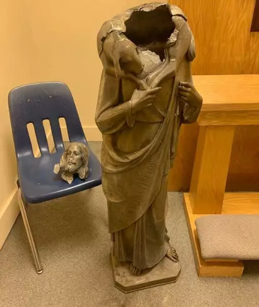 A statue of Jesus Christ has been found beheaded.