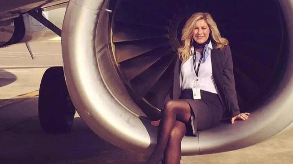 American Airlines Steward Claims Her Uniform Is Making Her Sick