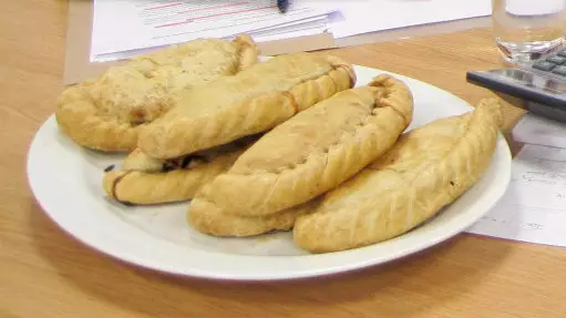 'Hawaiian Pizza Of Pasties' Voted One Of The Best On Earth
