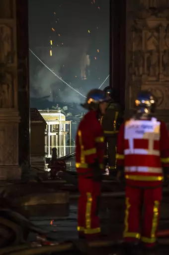 View from inside the Security area with the firefighters during the Notre Dame Cathedral.