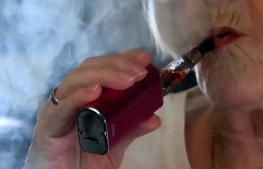 People have already begun to stop smoking with the help of e-cigarettes.