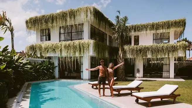 Former Carpet Cleaner Built £660,000 Bali Home From Instagram Earnings