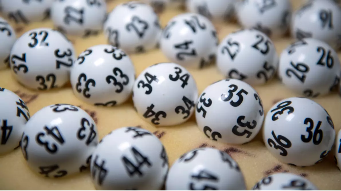 ​Two-Time Cancer Survivor Wins $4.6 Million Jackpot