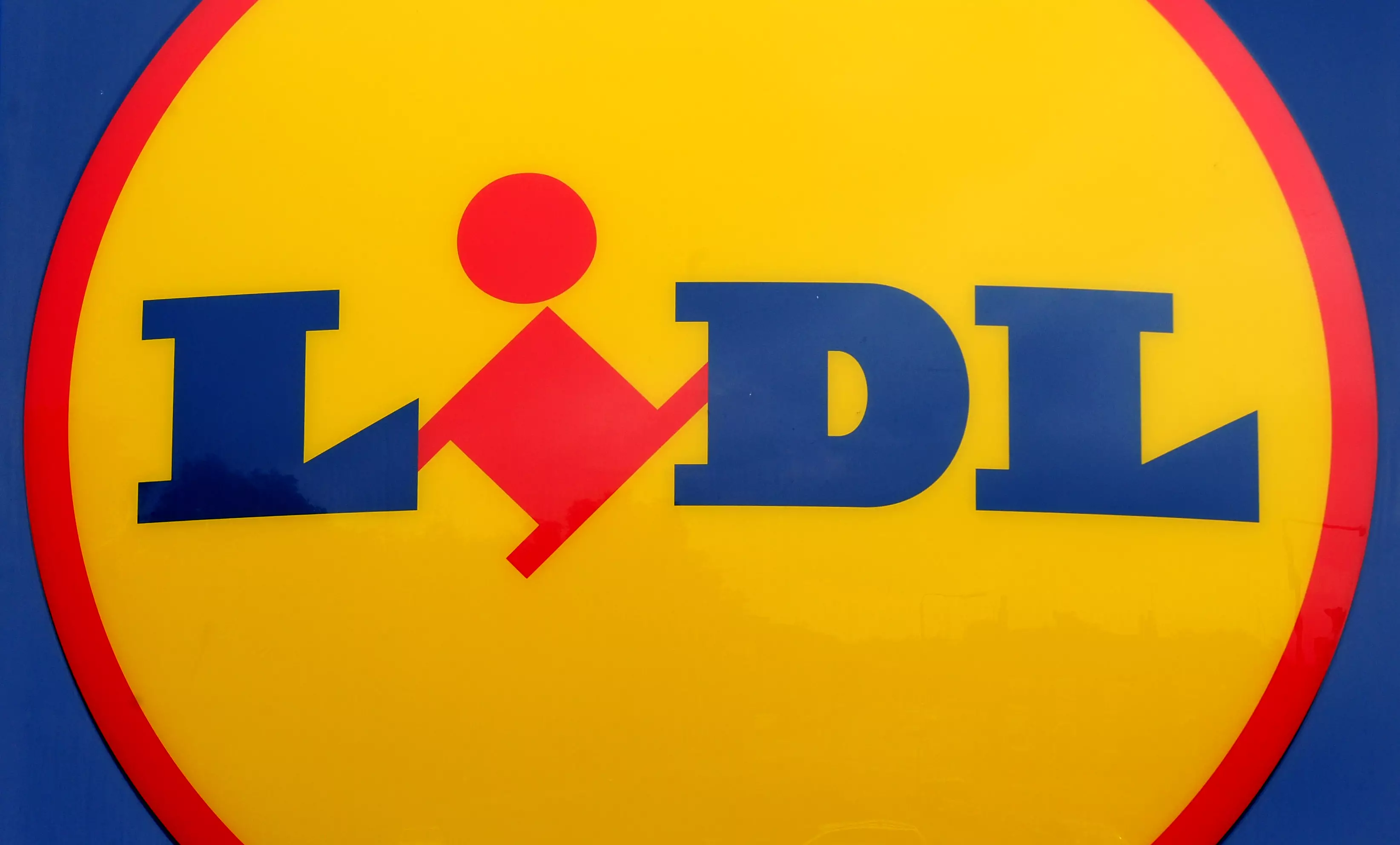 Lidl Has Become The First Supermarket To Pay The Living Wage Foundation Rate