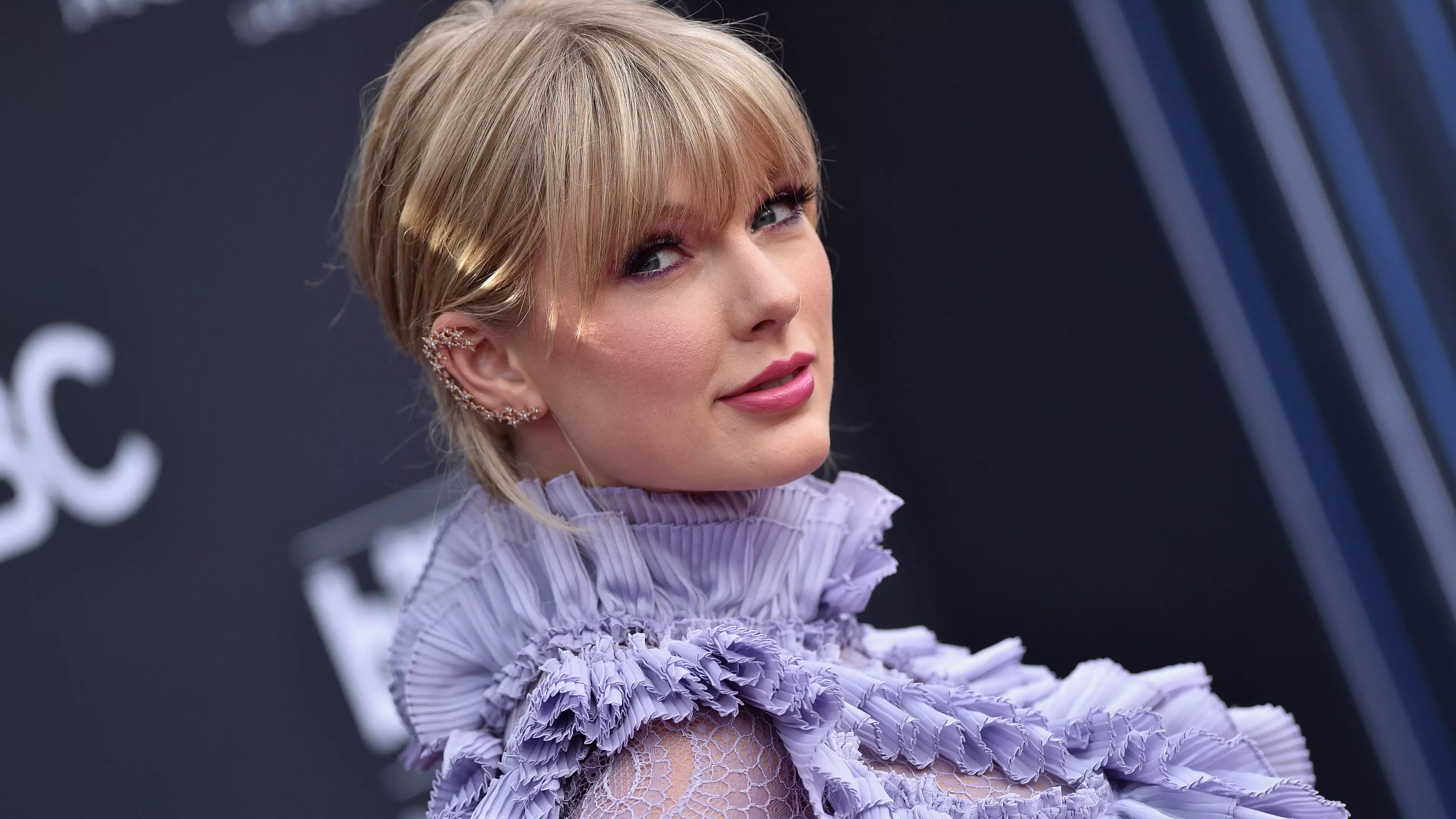 Taylor Swift Shuts Down Question About 'Settling Down' Now She's Turning 30