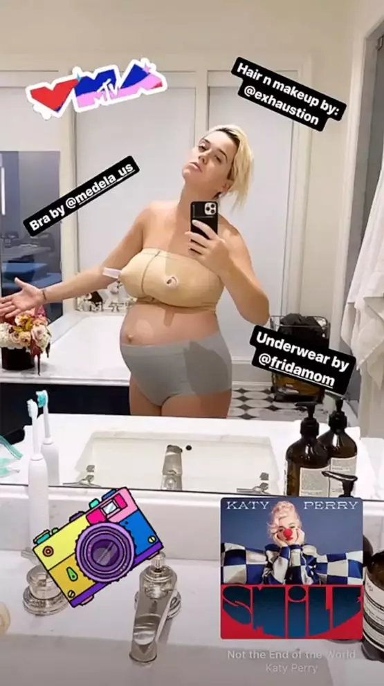 The 'Roar' singer proudly shared pictures of her postpartum body with her followers (