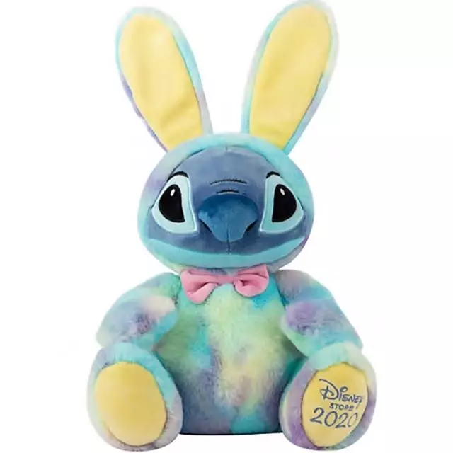 The adorable toys come in sweet fluffy bunny outfits and have soft-feel faces (