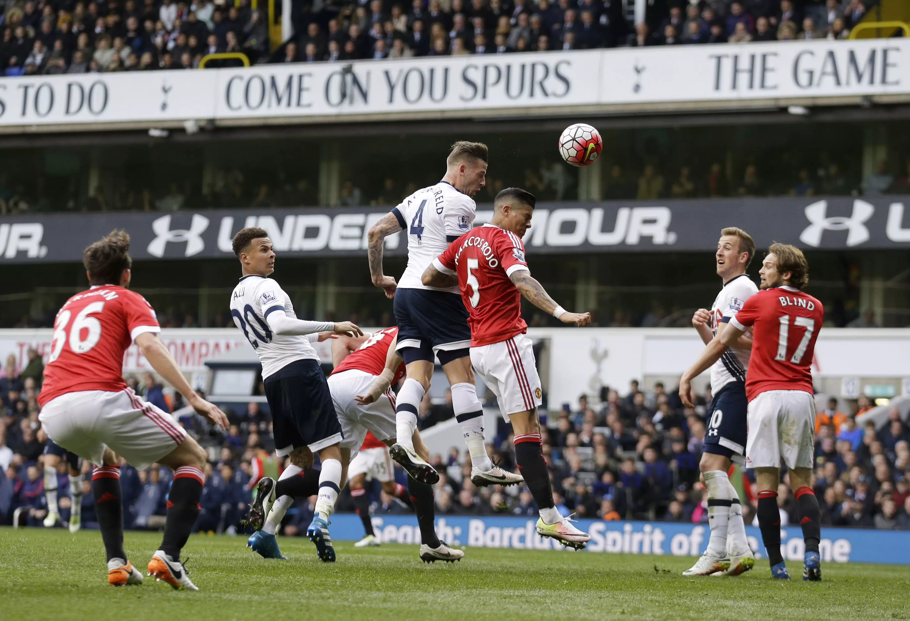 United Players Turned On Van Gaal After Spurs Embarrassment